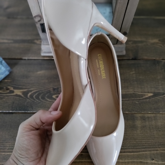 Heels - Picture 3 of 3